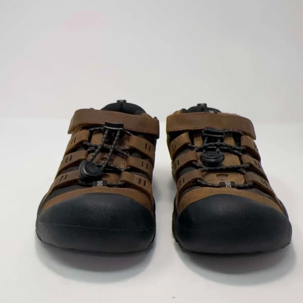 KEEN Newport Neo H2 Youth Size 13 Brown Closed Toe Water Sandals Hiking Shoes